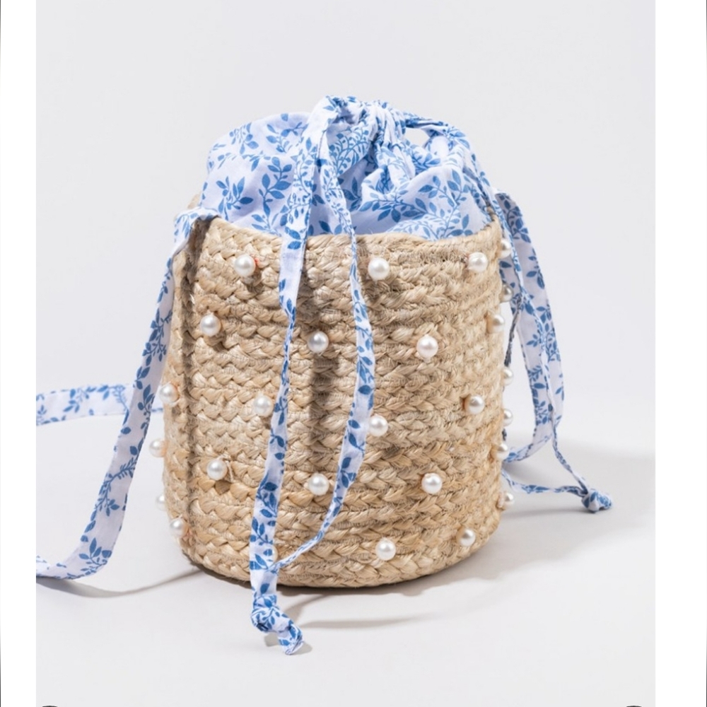 Victoria Pearl Straw Bucket Handbag
